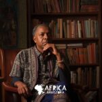 E. Eyo: Autor sobre arte ioruba